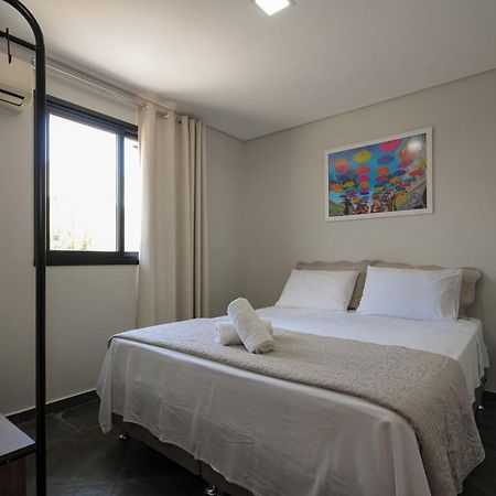 12 Hospedes - Piscina Agua Salgada E Area Gourmet フォス・ド・イグアス エクステリア 写真