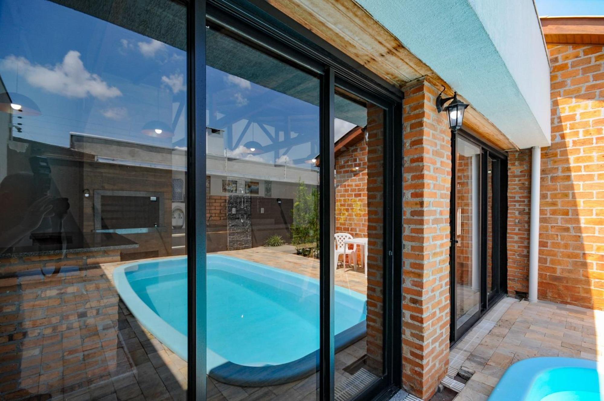 12 Hospedes - Piscina Agua Salgada E Area Gourmet フォス・ド・イグアス エクステリア 写真